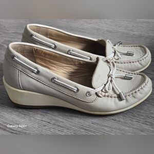 Geox Women's ARETHEA Moccasin Sz 35 EUR